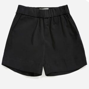 Everlane the easy short